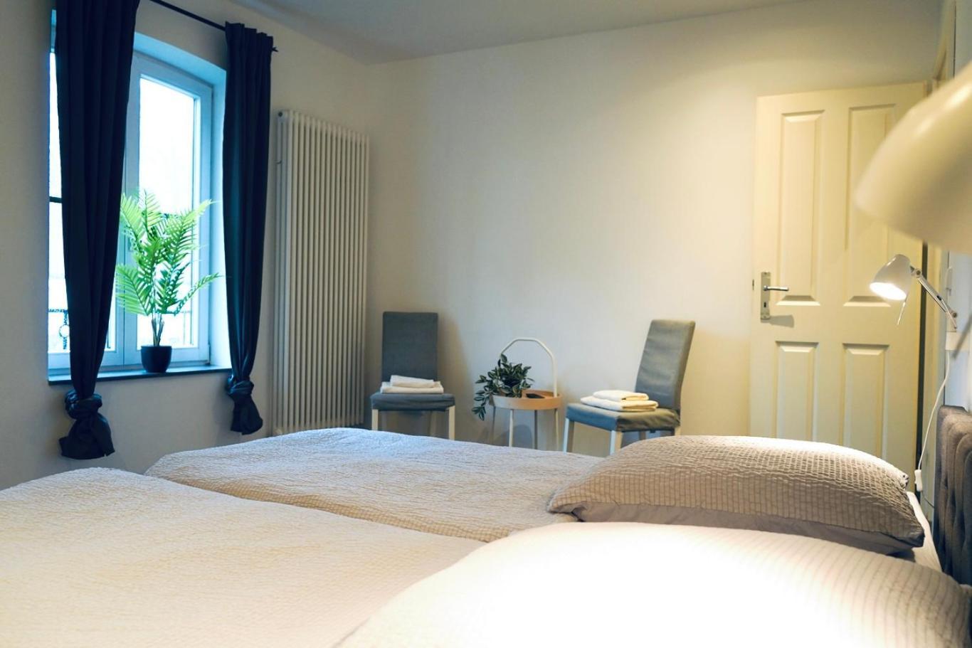 Haus Im Gruenen Fuer 6 Personen-3 Schlafzimmer- 3 Baedern -Waschmaschine-Grosse Terrasse- Vollausgestattete Kueche Wolfsburg Exterior foto