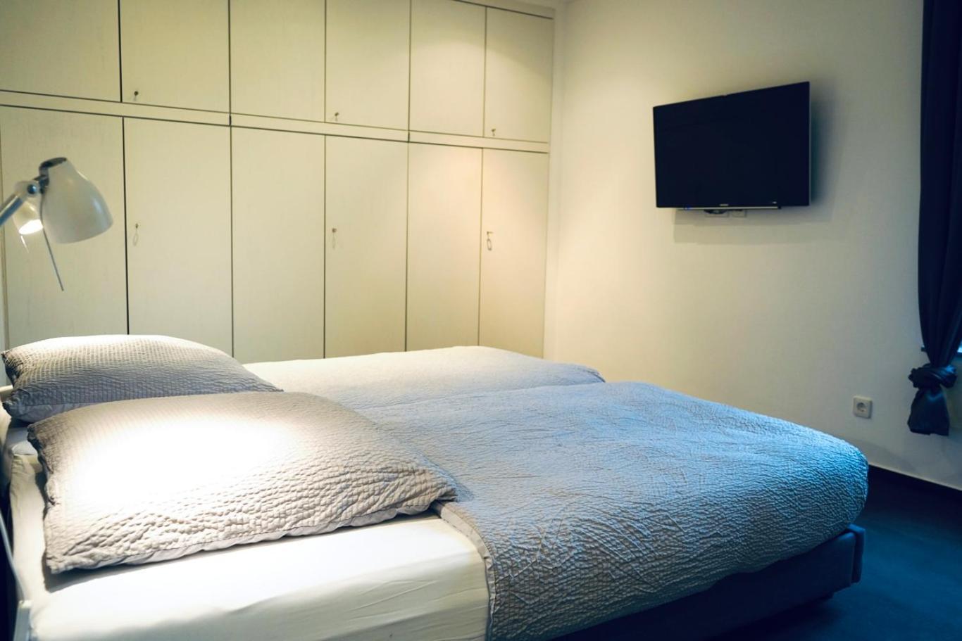 Haus Im Gruenen Fuer 6 Personen-3 Schlafzimmer- 3 Baedern -Waschmaschine-Grosse Terrasse- Vollausgestattete Kueche Wolfsburg Exterior foto