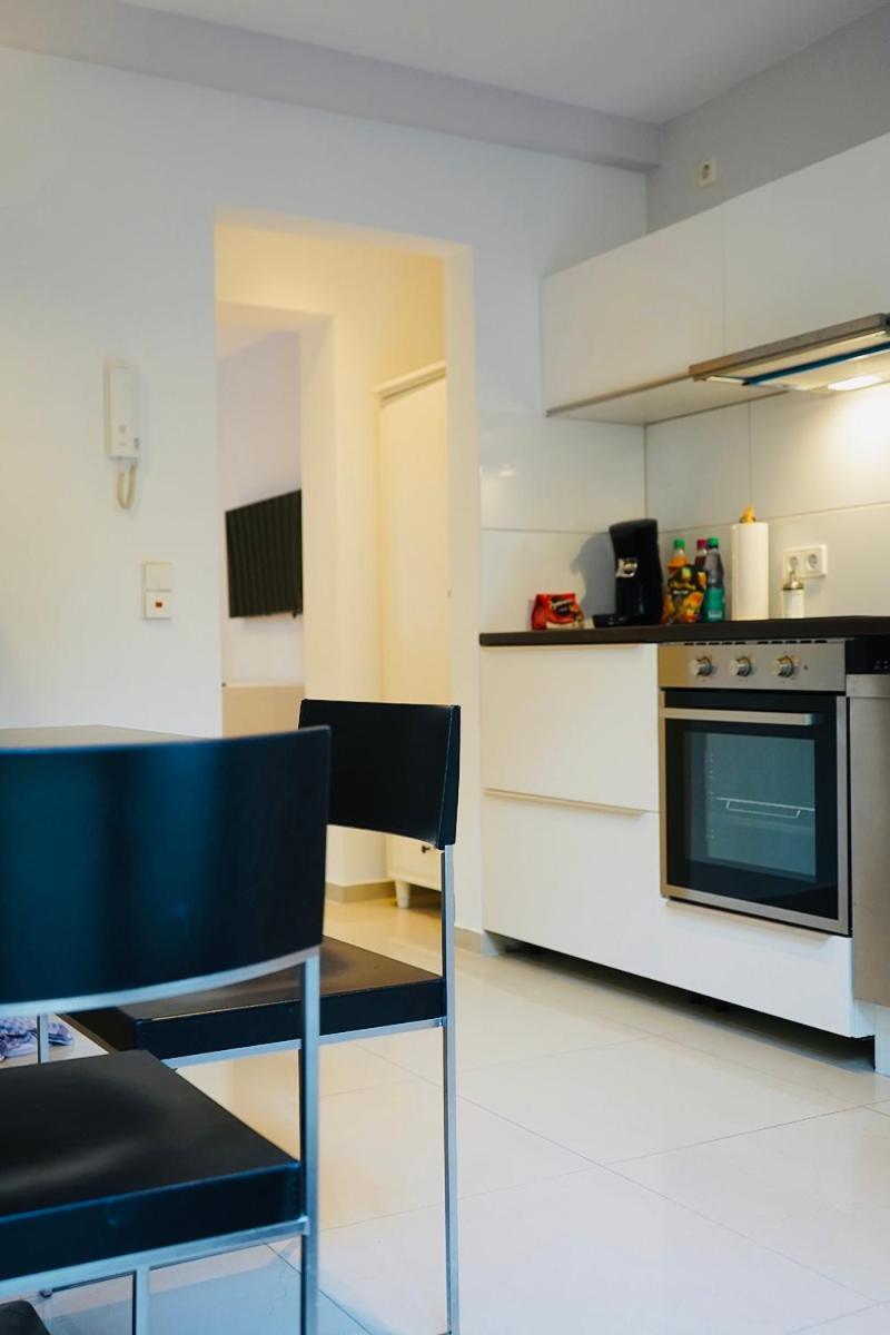 Haus Im Gruenen Fuer 6 Personen-3 Schlafzimmer- 3 Baedern -Waschmaschine-Grosse Terrasse- Vollausgestattete Kueche Wolfsburg Exterior foto